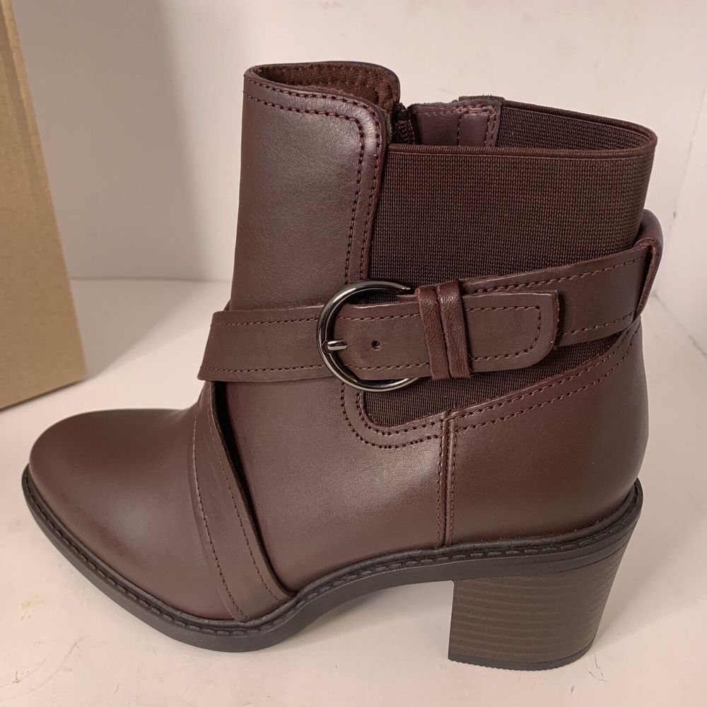 Clarks Women's Scene Strap Burgundy Leather Ankle Boot Size 6.5 M - Picture 2 of 9